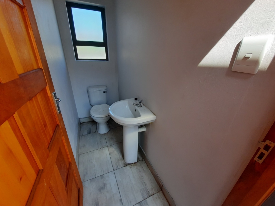 3 Bedroom Property for Sale in Groenvallei Western Cape